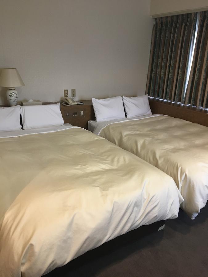 Hotel Crown Hills Matsuyama Macujama Pokoj fotografie